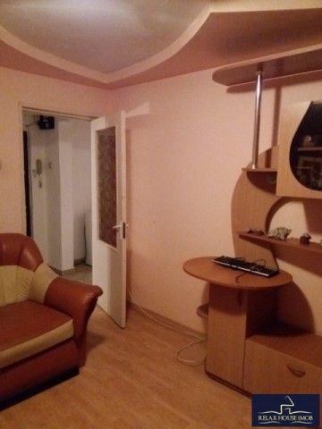 apartament-2-camere-confort-2-decomandat-in-ploiesti-zona-vest-0